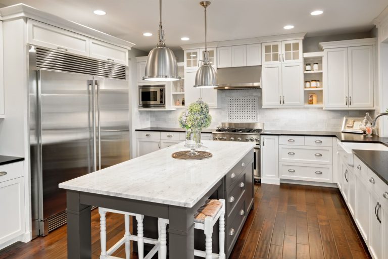 A Smooth Kitchen Remodel: Essential Tips for Every Homeowner